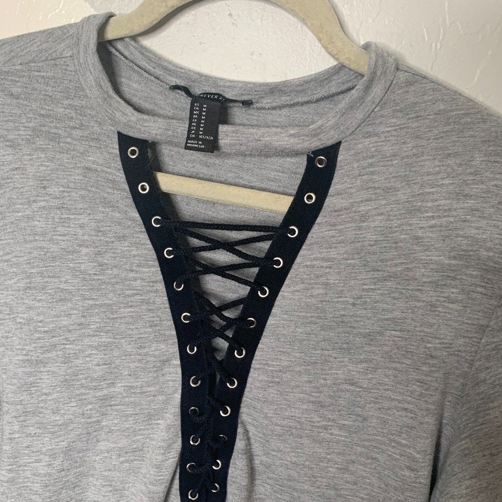 Forever 21 | Gray Lace Up T-shirt Dress size M - Picture 6 of 10
